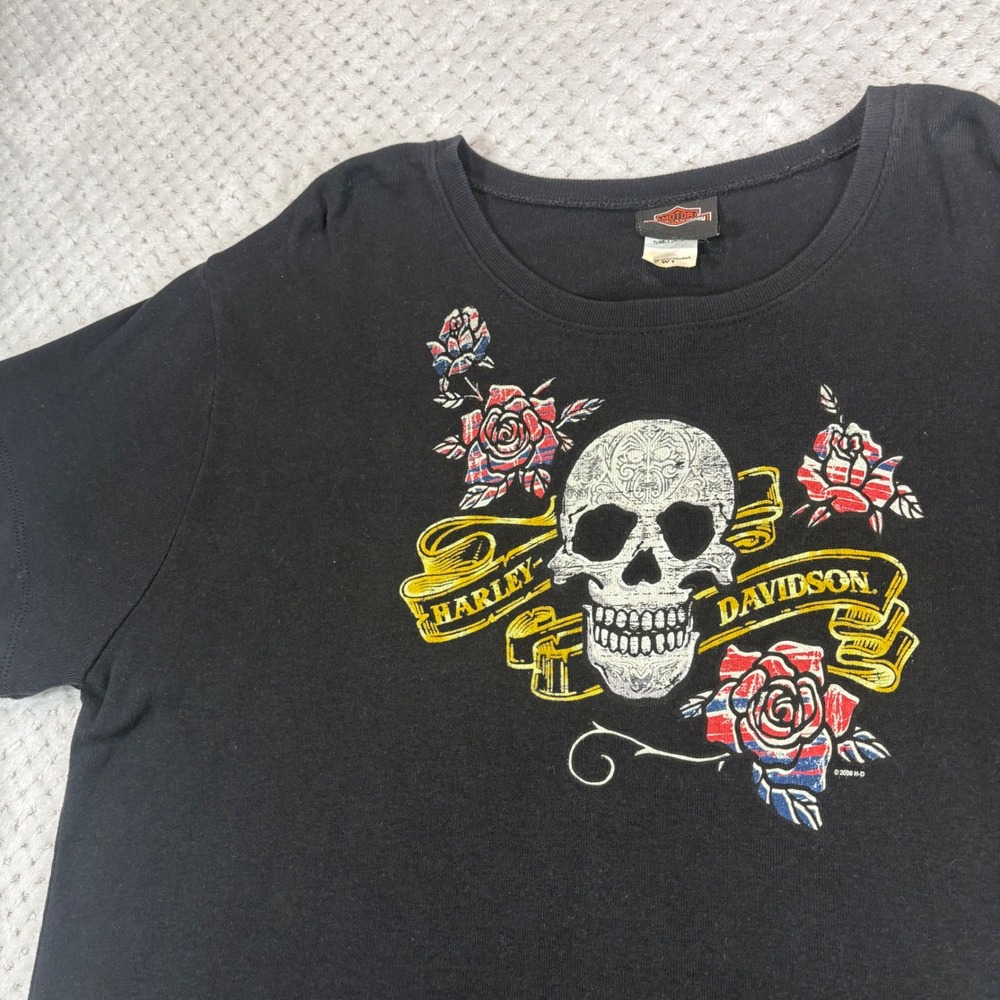 Vintage Y2K Harley Davidson, women's skull graphic tee size W1
Loveland, Co